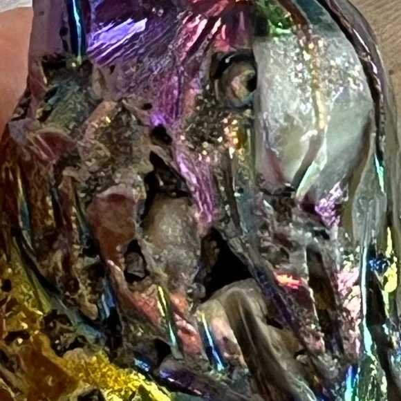 Aurora Sphalerite Wolf 🐺 Crystal Gemstone Carving NWOT